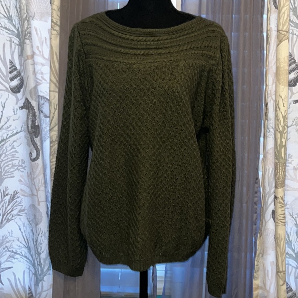 Green sweater